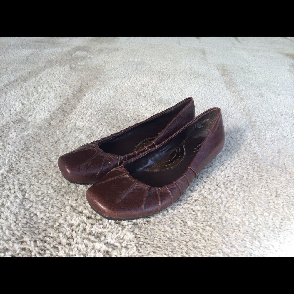 Kenneth Colereaction Brown Leatherflats Kenneth Colereaction Brown Leatherflats
